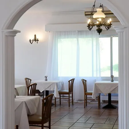 Rebecca's Village Corfu Karousades (Esperies)