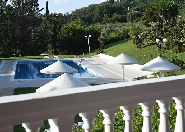 Rebecca's Village Corfu Отель Corfu (city)